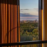 Elegant Seaview Penthouse 3br Ensuite Luxury Retreat With Sauna And Free Parking Apartment Tallinn