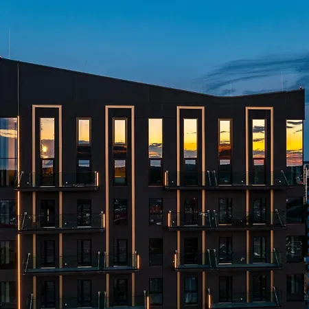 アパート Elegant Seaview Penthouse 3br Ensuite Luxury Retreat With Sauna And Free Parking *