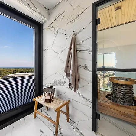 アパート Elegant Seaview Penthouse 3br Ensuite Luxury Retreat With Sauna And Free Parking タリン