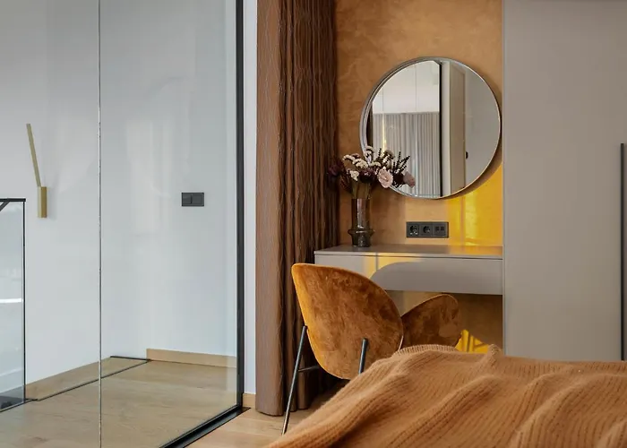 Elegant Seaview Penthouse 3br Ensuite Luxury Retreat With Sauna And Free Parking Таллин