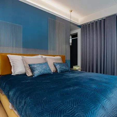 Elegant Seaview Penthouse 3br Ensuite Luxury Retreat With Sauna And Free Parking Tallinn