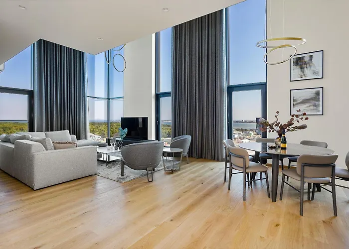 Elegant Seaview Penthouse 3br Ensuite Luxury Retreat With Sauna And Free Parking * Tallinn