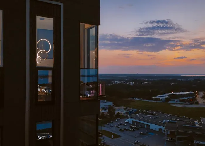 Appartement Elegant Seaview Penthouse 3br Ensuite Luxury Retreat With Sauna And Free Parking Tallinn