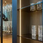 Apartamento Elegant Seaview Penthouse 3br Ensuite Luxury Retreat With Sauna And Free Parking