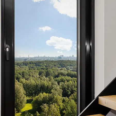 Elegant Seaview Penthouse 3br Ensuite Luxury Retreat With Sauna And Free Parking 塔林