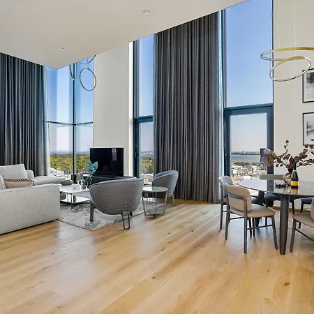 Elegant Seaview Penthouse 3br Ensuite Luxury Retreat With Sauna And Free Parking * 塔林